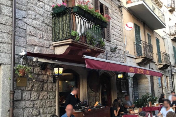 Visit tempio Living club cafè