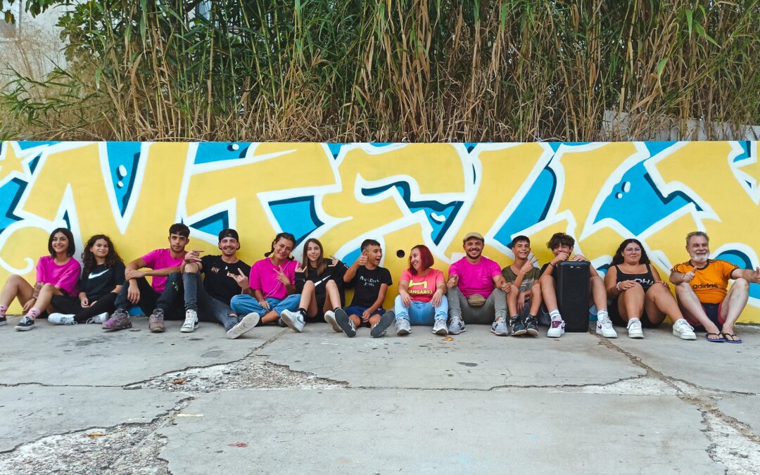 BOOKOLICA | INAUGURATO IL MURALE DI VIA TOGLIATTI